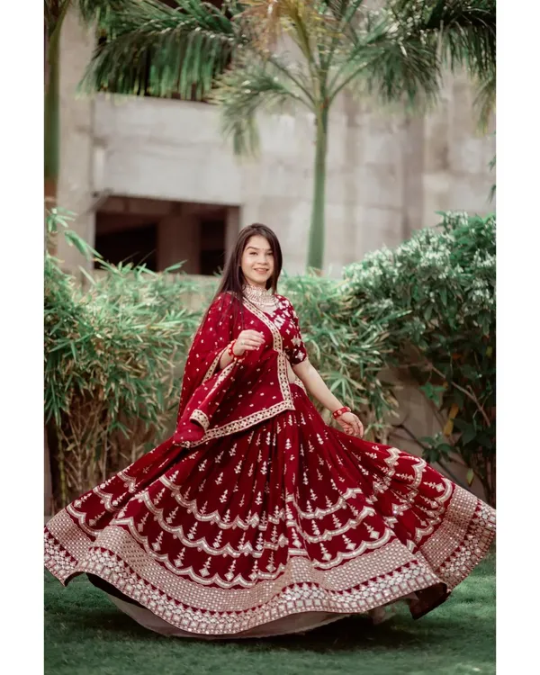 Lehengas for Anniversary Parties