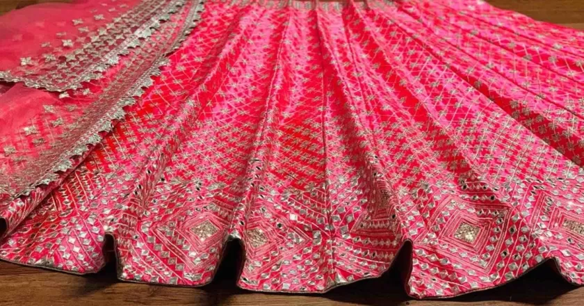 Exquisite Elegance: Designer Pink Mouch Silk Lehenga Choli with Stunning Mirror Work