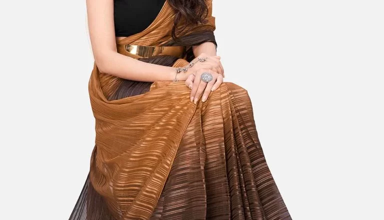 Effortless Elegance: Your Guide to Ready-to-Wear Sarees with Blouses